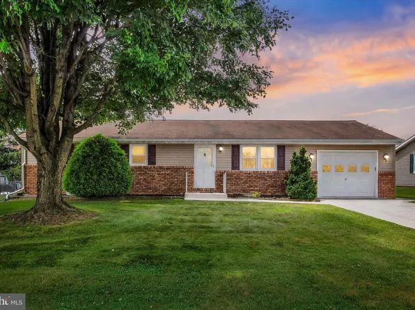 165 Sherry Dr, Mc Sherrystown, PA 17344