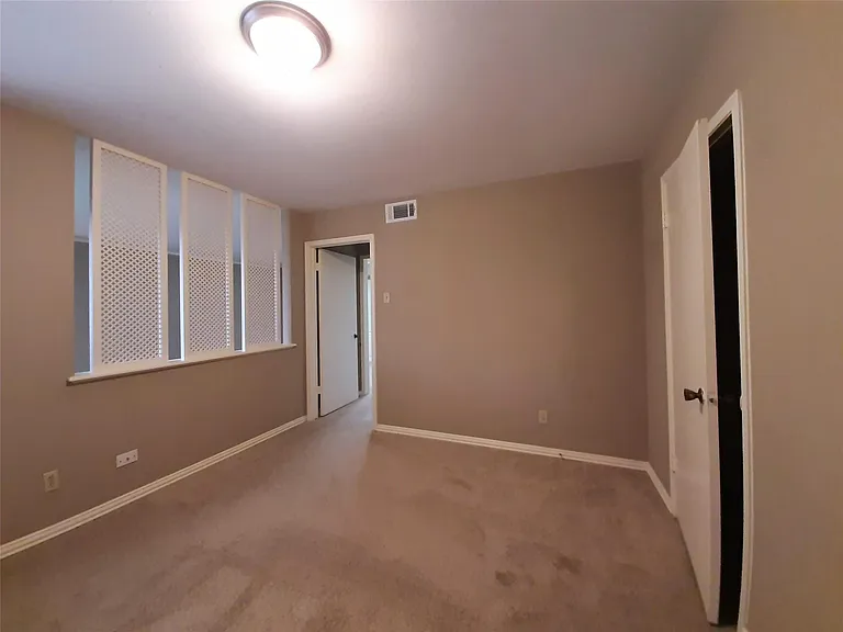 800 Post Oak Blvd #99 — Photo 7