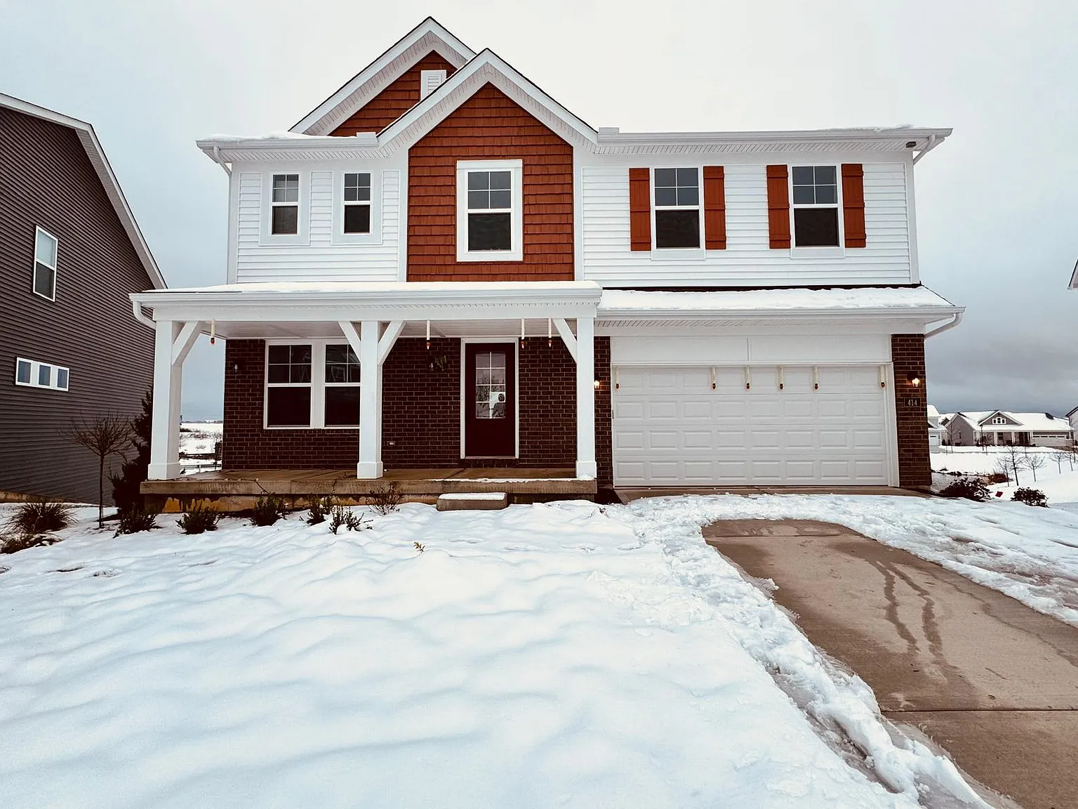 5 bed, 2822 sqft, $3,250 — Photo 3