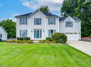 1025 Longwood Dr, Macedonia, OH 44056