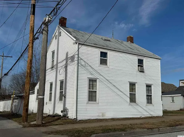 518 S 10th St, Quincy, IL 62301