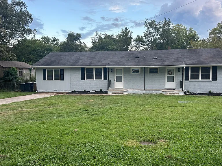 236 Riggs Ave SE — Photo 19