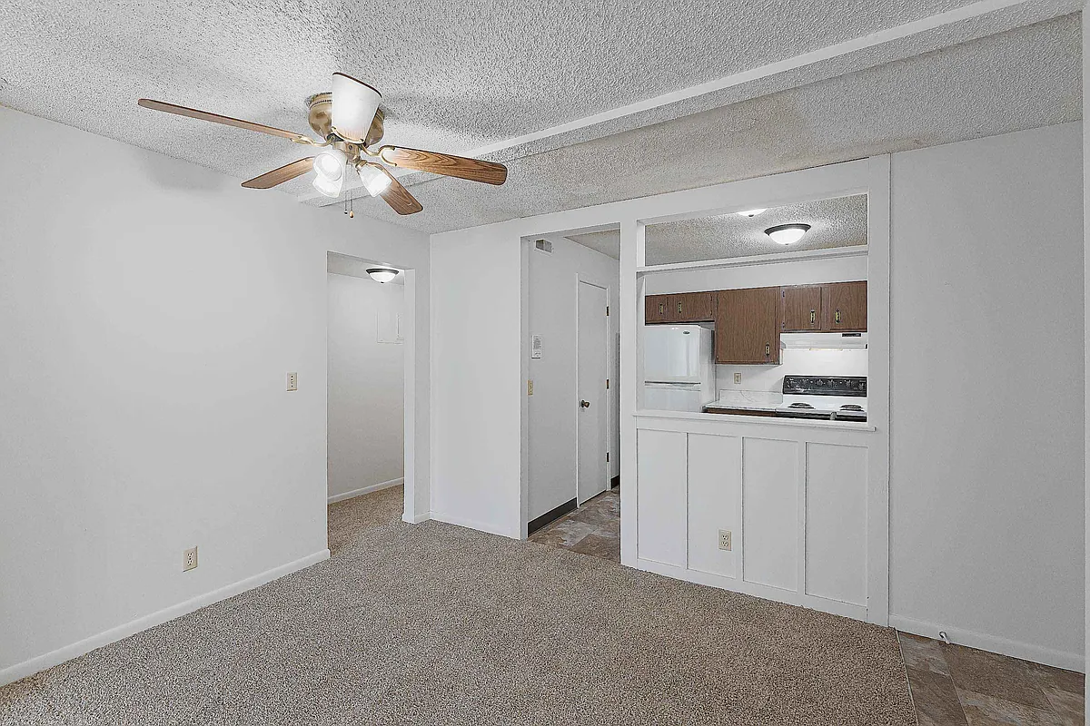 Building Photo - 945 S 12th St #6