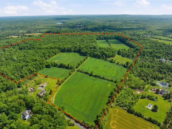 1540 Round House Rd, Quakertown, PA 18951