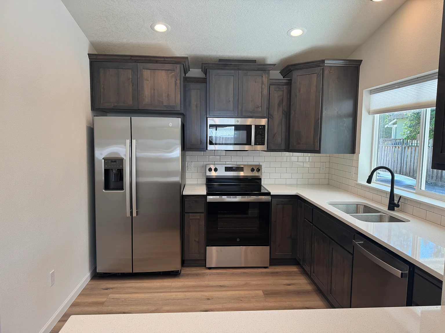 2 bed, 780 sqft, $1,775 — Photo 3