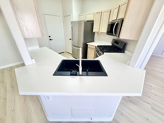 3rd image of 7340 Ridge Star Ct