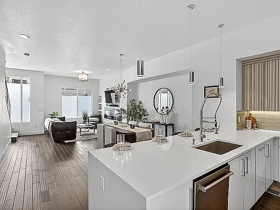3034 Wilson Ct #3 — Photo 6