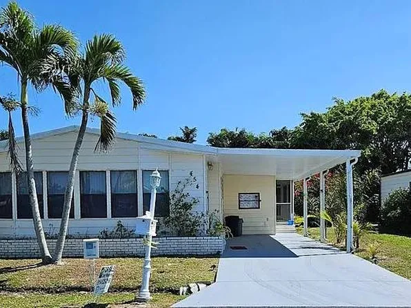 454 Laurelwood Ln, Naples, FL 34112