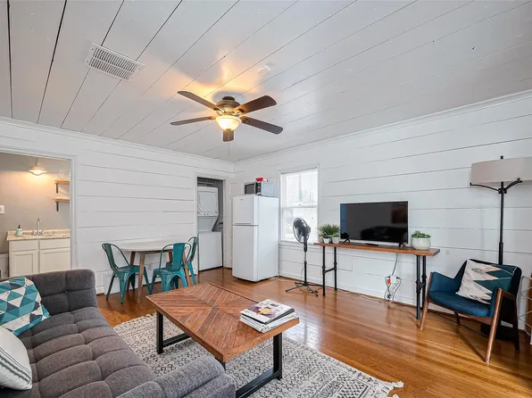 2163 University Blvd, Houston, TX 77030