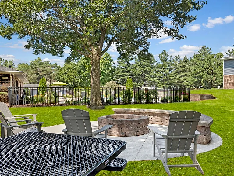 Outdoor Firepit