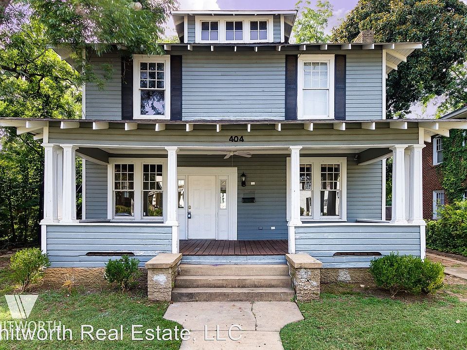 1st image of 404 Caplewood Dr #B