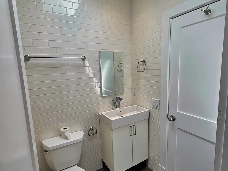 1350 Randolph St NW #3 — Photo 24