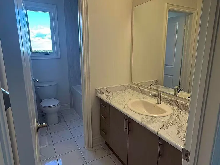 1466 Wheatcroft Dr — Photo 16