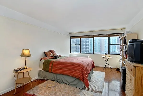 Rented by Demsker Realty | media 4