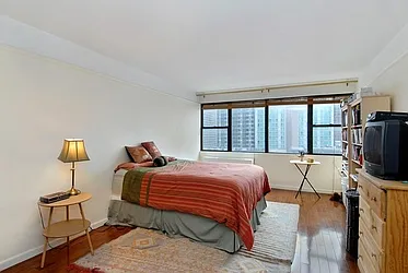 Rented by Demsker Realty
