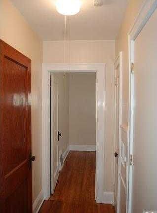 5th image of 3853 25th Ave S