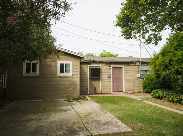 625 1/2 Adams Ave, Los Banos, CA 93635