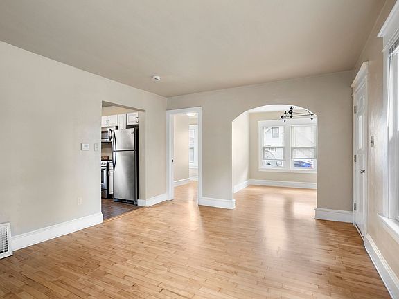 5th image of 1008 N Bennett St