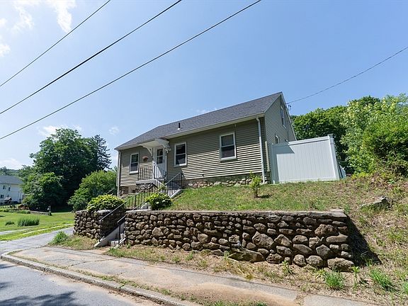 2nd image of 22 Marsh Ave