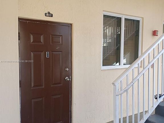3rd image of 2650 SE 16th Ter Unit 107