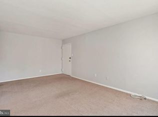 2911 Charing Cross Rd #T-9, Falls Church, VA 22042