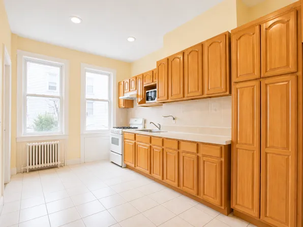 1815 Stockholm Avenue image 1 of 1
