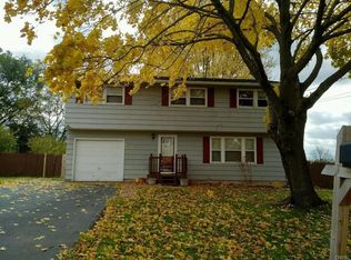 20 Dewline Rd, Liverpool, NY 13090