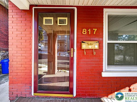 4th image of 817 Ridge St