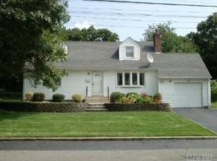 5516 Huntington Camp Rd, Eaton, NY 13334