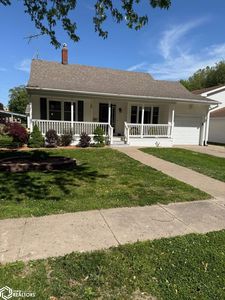 116 S 6th St, Wapello, IA, 52653