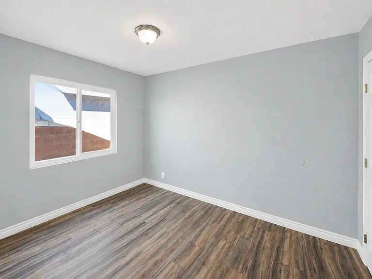 45463 Foxton Ave — Photo 7
