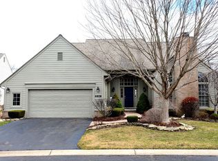 4608 Huntington Dr, Brighton, MI