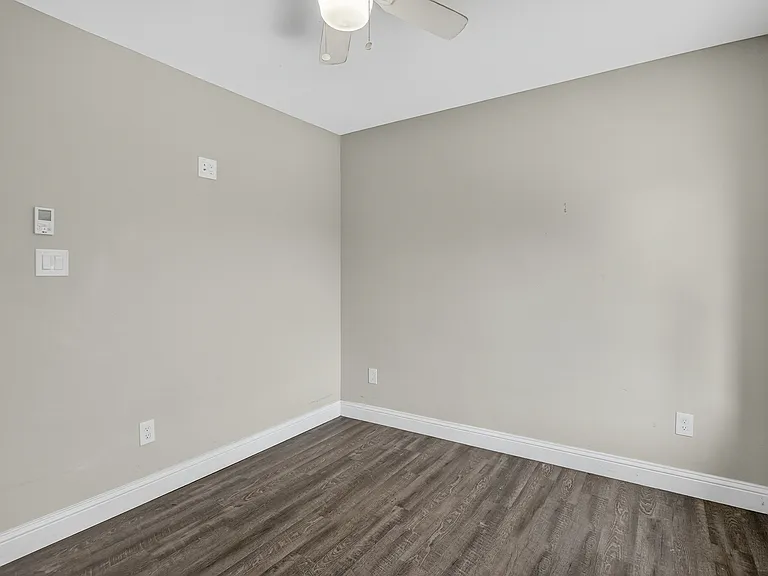 412 Fulton St #100 — Photo 31