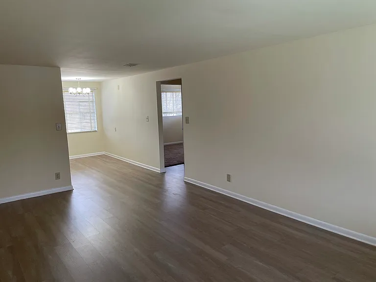 4240 Far Hills Ave #3 — Photo 4