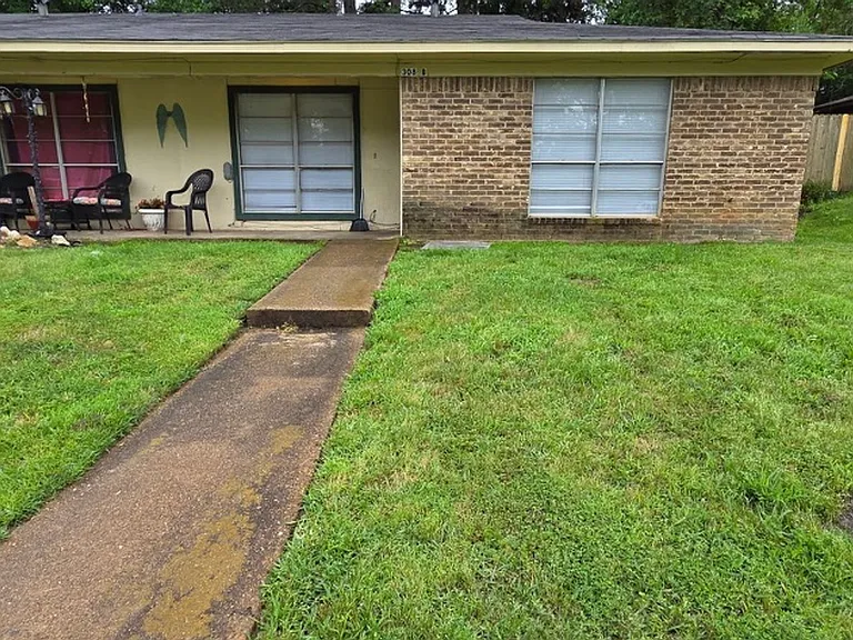 Tammy Lynn Dr 308 — Photo 1