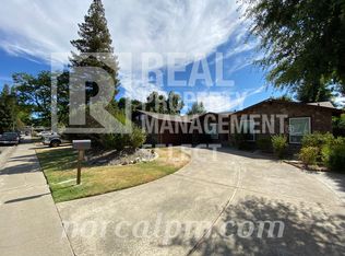 728 Riverlake Way, Sacramento, CA 95831