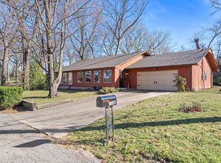 1106 Red Bud Dr, Grove, OK 74344