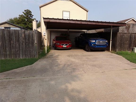 5th image of 2810 Bridge Lake Dr