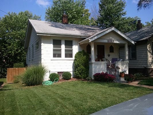 1st image of 2123 Forest Ave