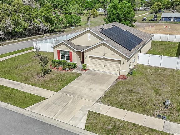 2nd image of 35900 HILLBROOK AVENUE
