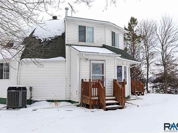 3rd image of 45608 232nd St