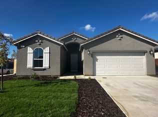 1157 Toiyabe Ct, Madera, CA 93638