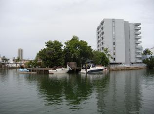 7125 Bay Dr APT 403, Miami Beach, FL 33141