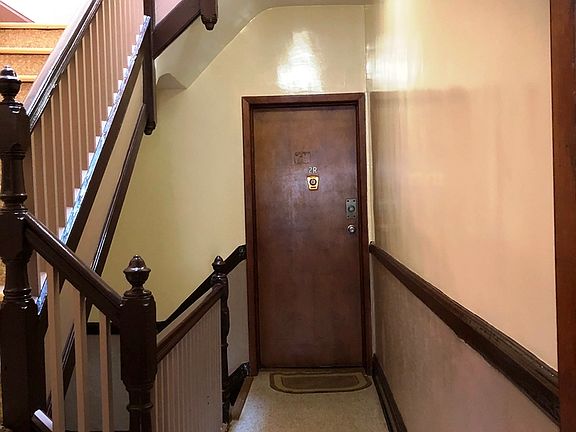 4th image of 3248 44th St APT 2F