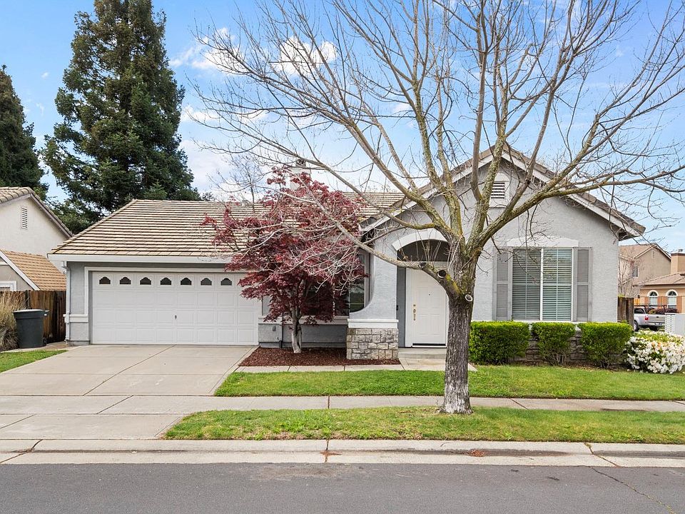 1st image of 505 Crestfield Cir