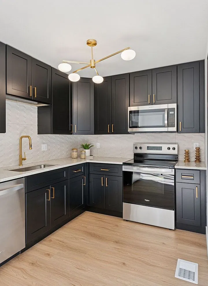 3 Bed Home Available Now in Littleton! — Photo 4