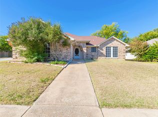 6501 Patsy Ln, Watauga, TX 76148