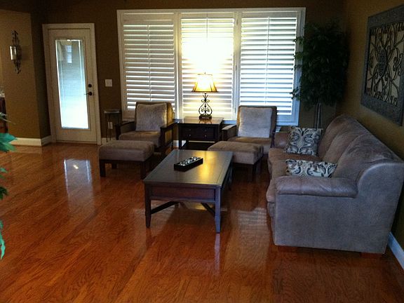Family Room 1