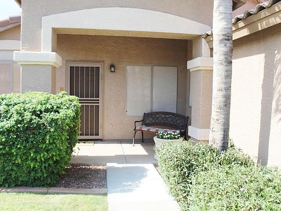 3rd image of 10672 W Willow Ln