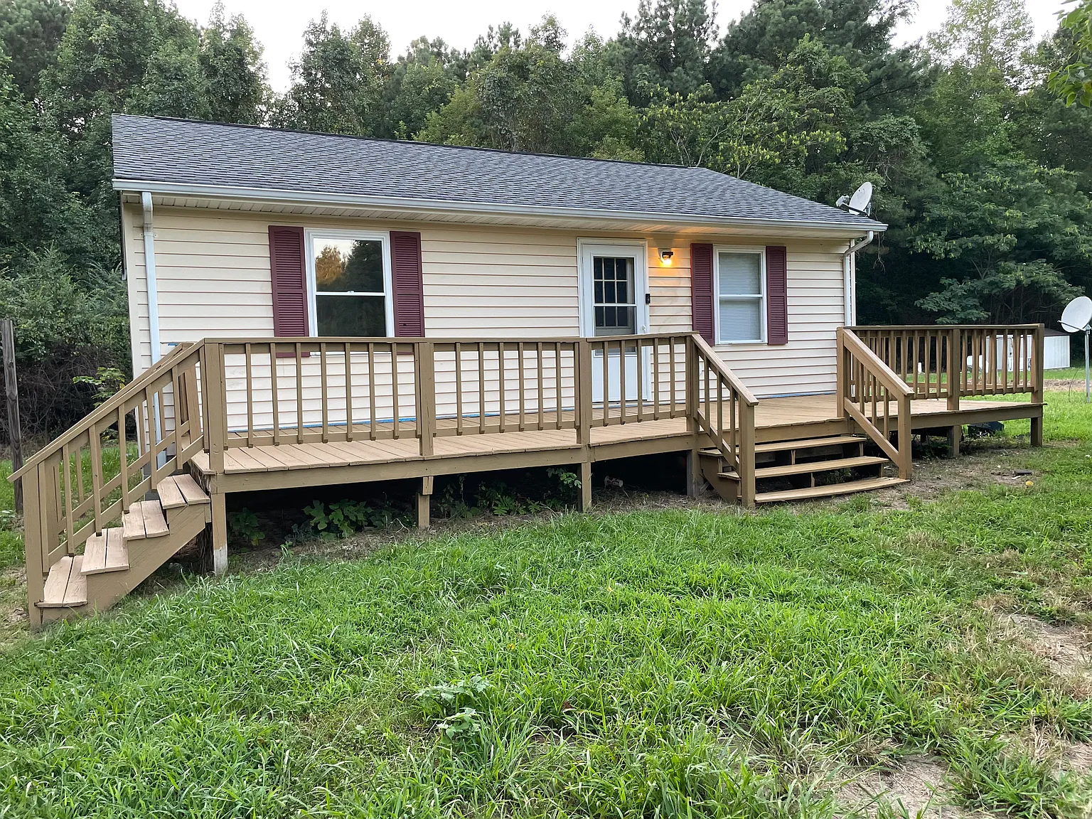 182 Veney Ln — Photo 1